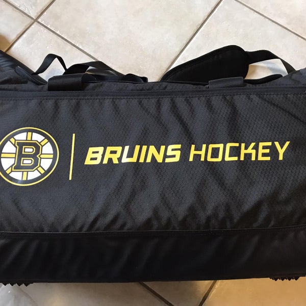Boston Bruins Pro Issued Coaches / Duffle Bag