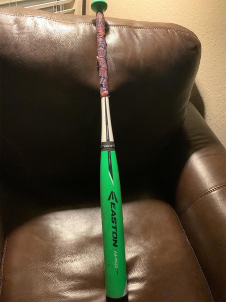 Kid Pitch (9YO-13YO) 2016 Composite Mako (-10) 21 oz 31" Bat