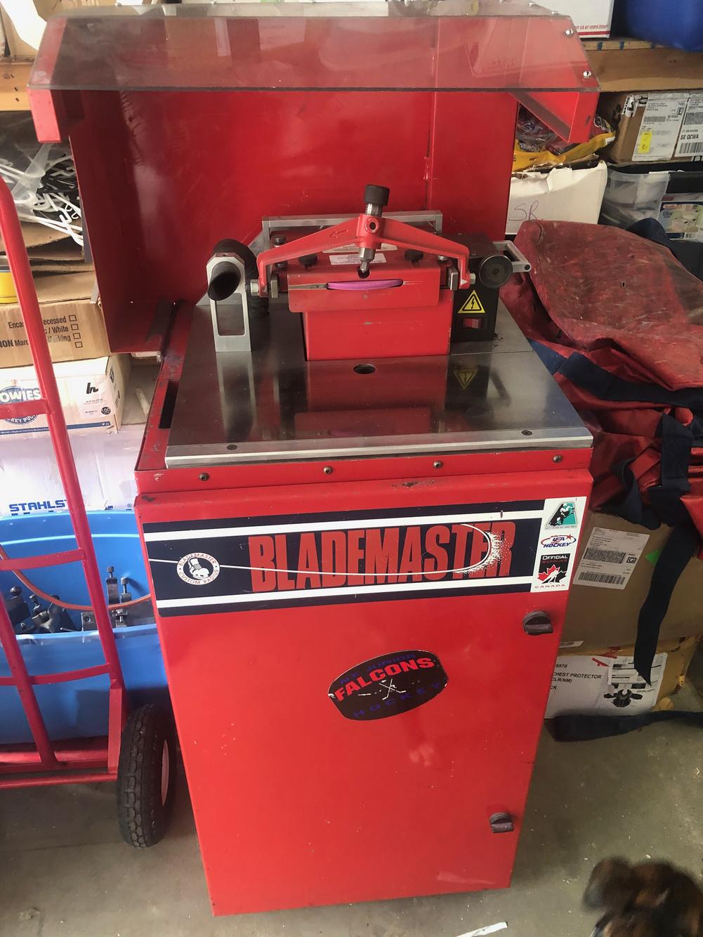 Details about   Blademaster Skate Sharpener BR-822 with Vacuum Pre-Owned 3-Head 