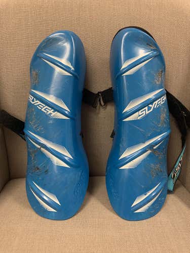 Slytech Shin Guards / Used / Medium/Large