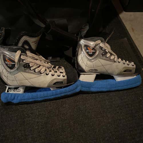 CCM Vector Skates Size 11