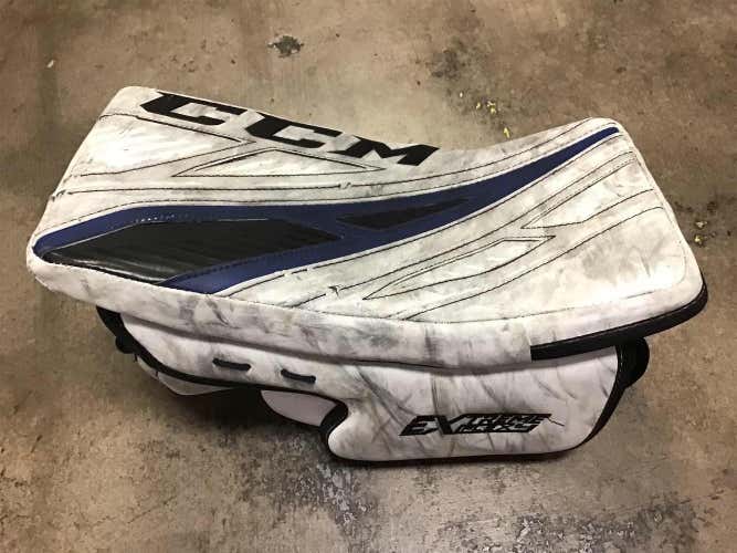 CCM Extreme Flex 4 Senior Goalie Blocker