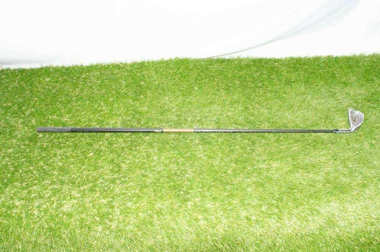 Wilson 	Tour Graphite Os 	4 Iron 	Right Handed 	38"	Graphite 	Standard 	New Grip