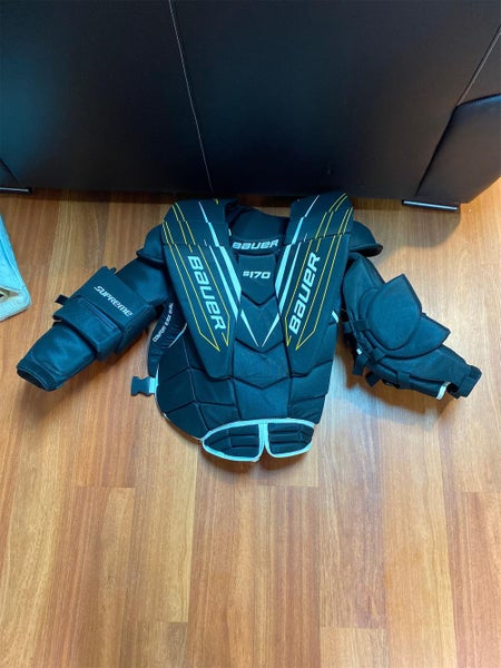 Senior XL Bauer Supreme S170 Goalie Chest and Arm Protector Goalie Chest Protector