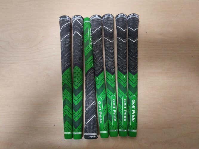 Set of 7 Golf Pride MCC Plus 4 Green/Black Standard golf grips