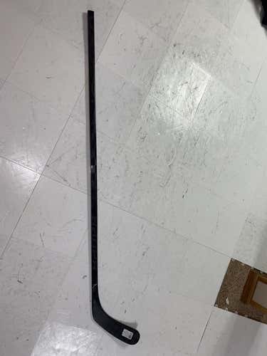 Used Senior Left Hand Bauer ShadowSeries Vapor FlyLite Hockey Stick Flex 70 - P28