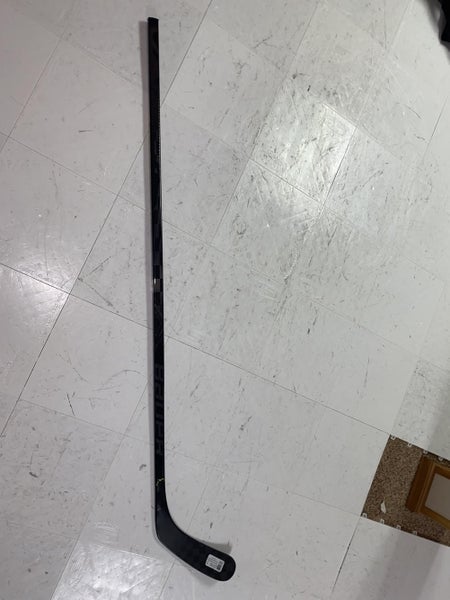 Used Senior Left Hand Bauer ShadowSeries Vapor FlyLite Hockey Stick Flex 70 - P28