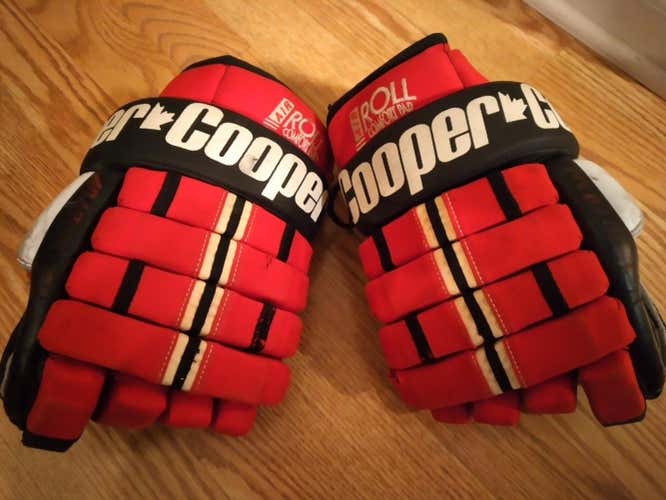 Red Used Senior Other Gloves 14"