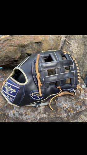 Blue High School/College Outfield Heart of the Hide 12.5" Baseball Glove