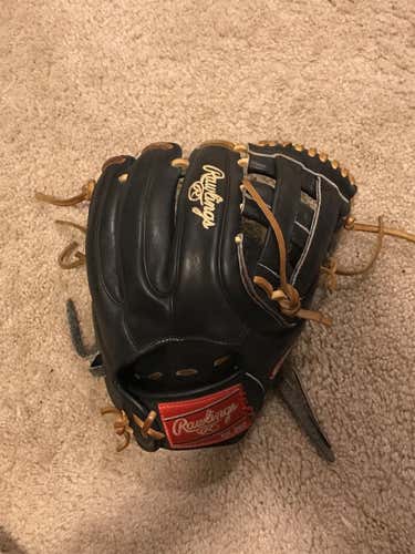 Black High School/College Infield Heart of the Hide 11.5" Baseball Glove