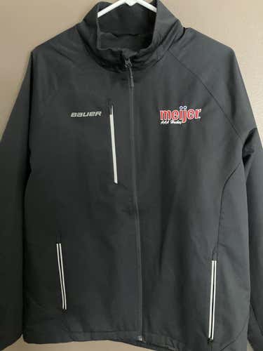 Black Used Adult Medium Bauer Jacket