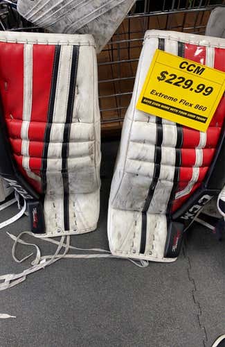 CCM Used Black Senior 32" Goalie Leg Pads