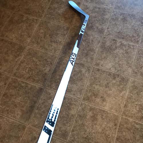 2pack- Senior Left Hand AX9 Mid Pattern Pro Stock Hockey Stick
