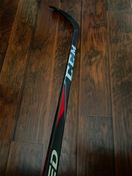 Senior Right Handed JetSpeed Toe Pattern Pro Stock Hockey Stick
