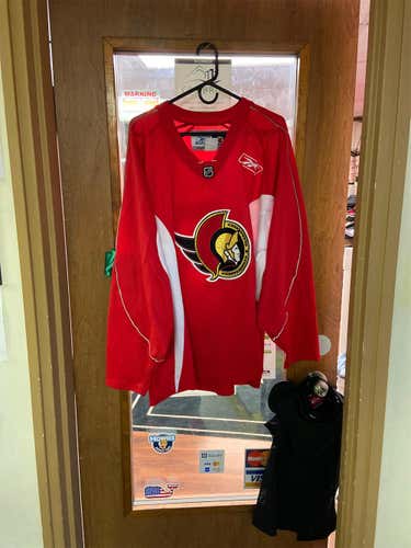 Men's Ottawa Senators XL Reebok Pro Stock Jersey