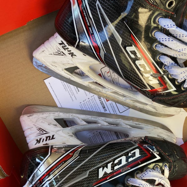 Senior CCM JetSpeed FT2 Regular Width Pro Stock Size 7 Hockey Skates