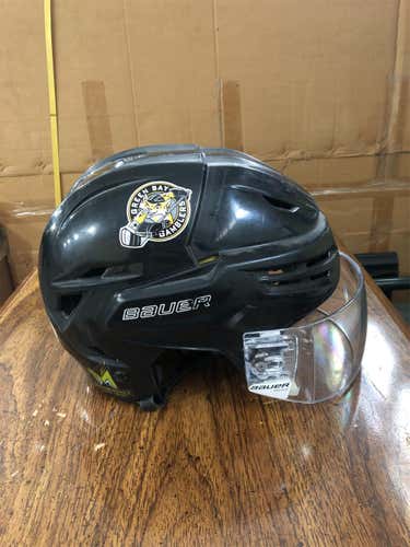 Black Used Medium Bauer Re-Akt 95 Pro Stock Helmet