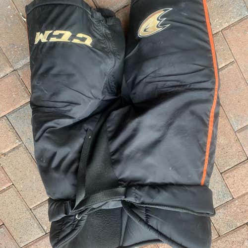 Senior Large CCM Pro Stock Hockey Pants