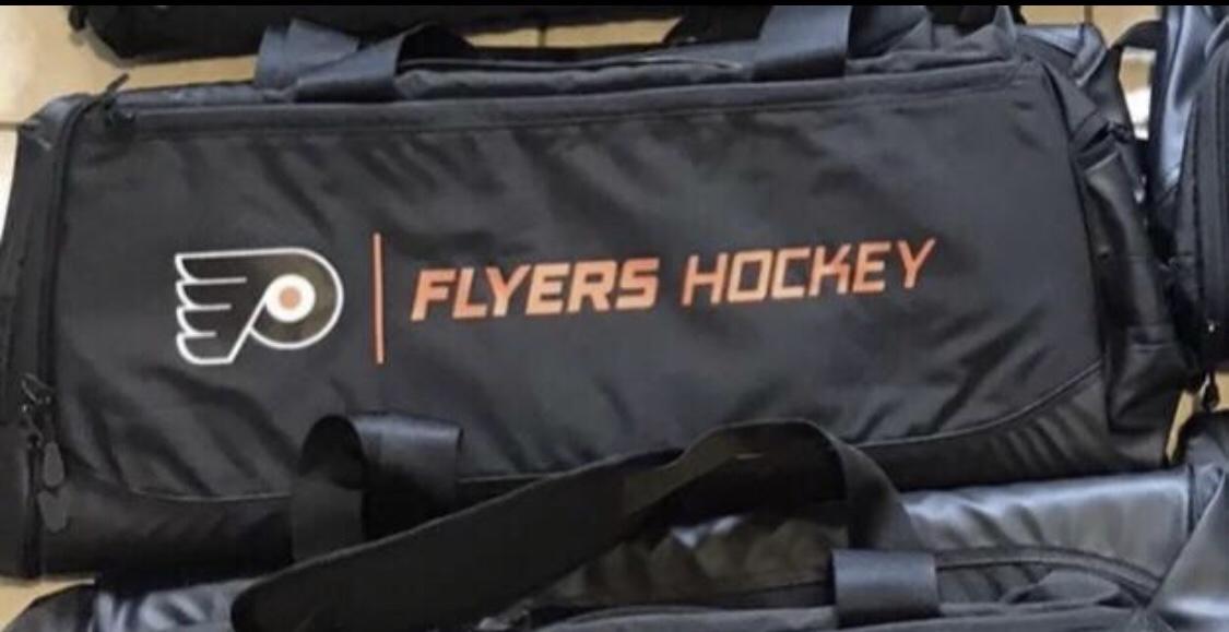 Philadelphia Flyers Pro Team Issued Coaches / Duffle Bag