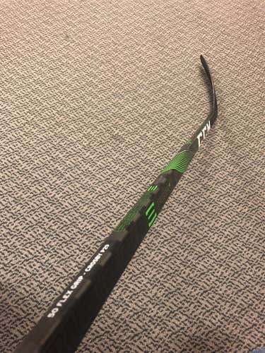 CCM Junior Right Handed RibCor Trigger 4 PRO P29  Pattern 50 Flex Hockey Stick