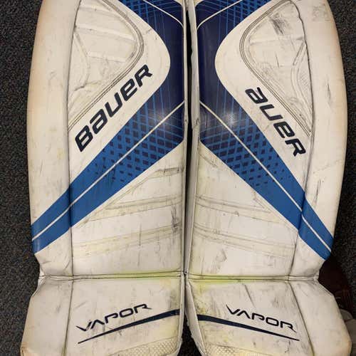White Intermediate 32" Bauer Vapor X900 Goalie Leg Pads