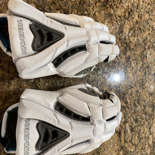 White Used Player's Maverik 13" Lacrosse Gloves