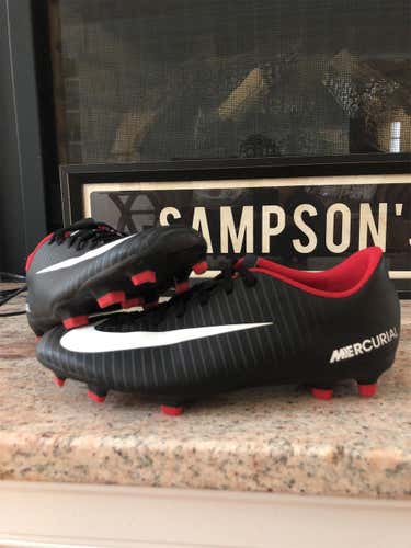 Black Nike Mercurial Victory VI Cleats