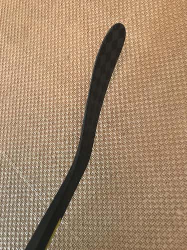 Intermediate Left Hand Super Tacks AS2 Pro Toe Pattern Hockey Stick