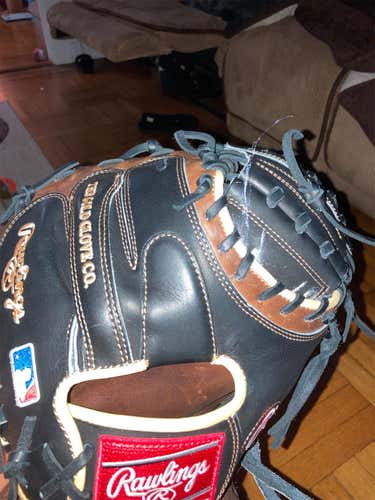 New Right Hand Throw Heart of the hide 33" Catcher's Glove