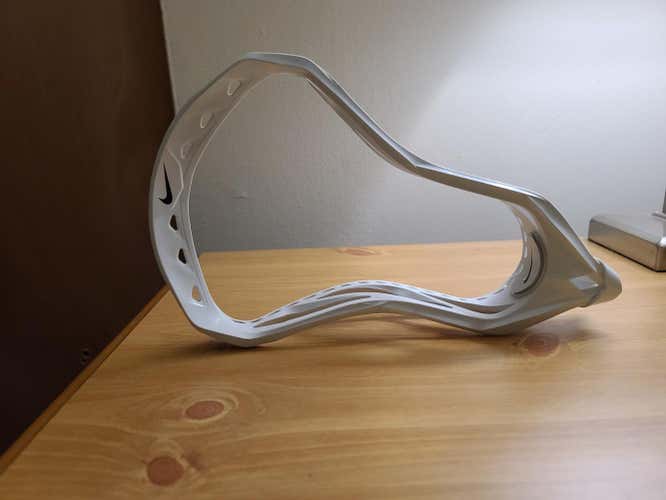 White Nike Alpha Elite Head