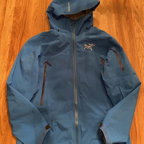 Blue Adult Large Arc'teryx Jacket