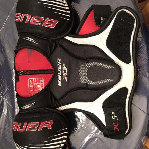 Bauer Vapor X 5.0 Shoulder Pads Junior Medium