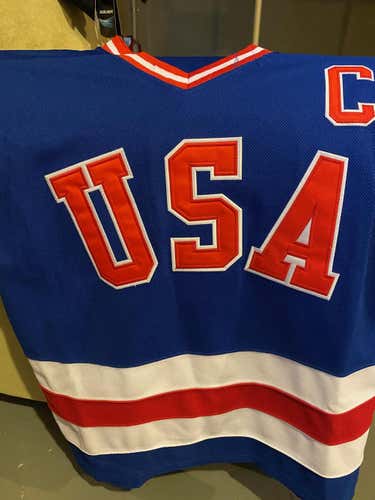Team USA 1980 Miracle On Ice Olympic Hockey jersey men's S NEW