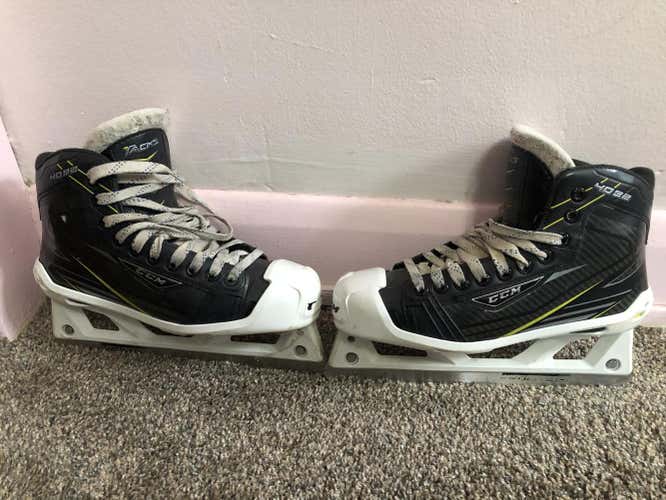 Used Junior CCM Tacks 4092 Hockey Goalie Skates Regular Width Size 5.5