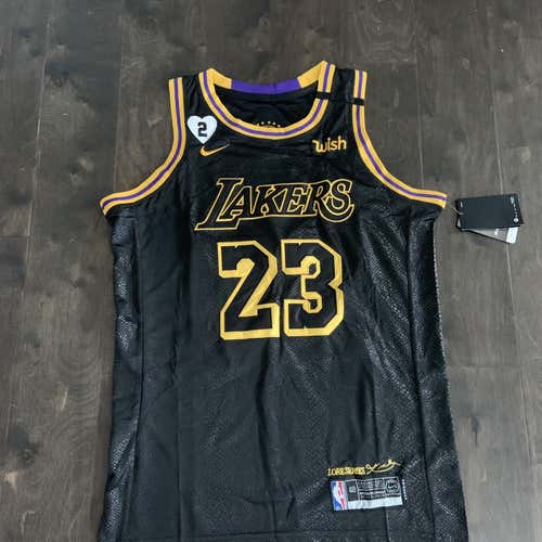 Lebron James “Black Mamba” Edition Jersey