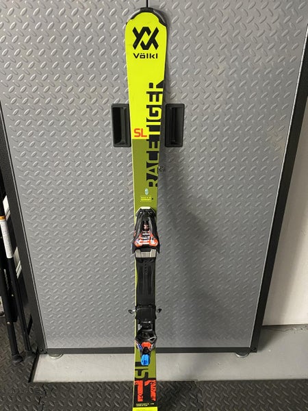 Used Unisex 2020 Volkl Racing Racetiger SL Skis With Bindings Max Din 10