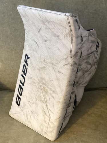 Used Senior Bauer Regular Supreme 2S Pro - White