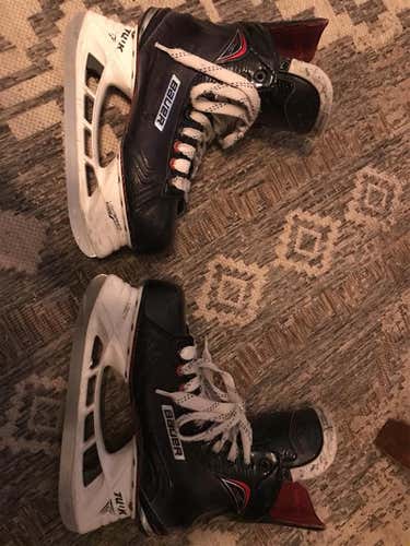Senior Bauer Vapor X Shift Pro Regular Width Size 7.5 Hockey Skates