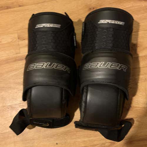 Bauer Supreme Knee Guards
