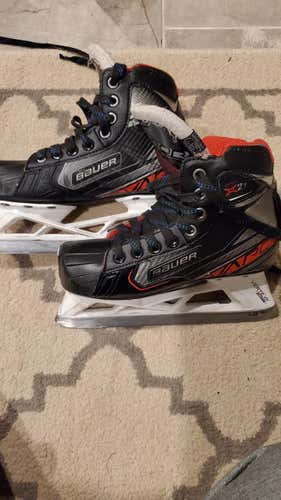 Used Bauer Vapor x2.7 Goalie Skates Size 3