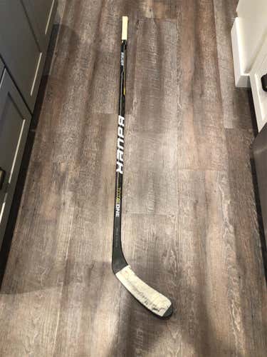 Senior Left Hand TotalOne   Hockey Stick