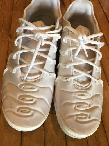 Nike Air VaporMax Plus Men's Size 11.5 (Women's 12.5) Used