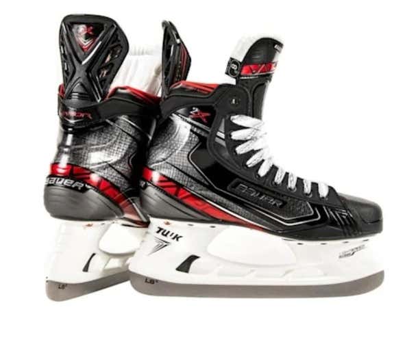 New Senior Bauer Vapor 2X Hockey Skates Wide Width Size 7.0 Fit 2