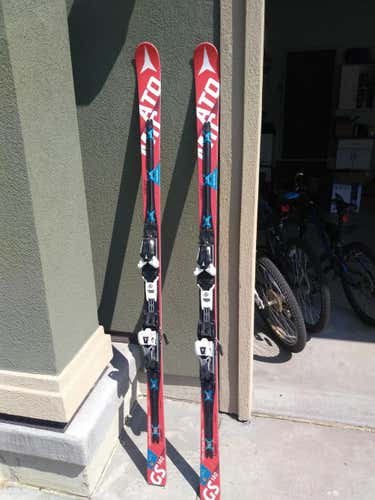 Used Atomic Racing Race GS Skis With Bindings