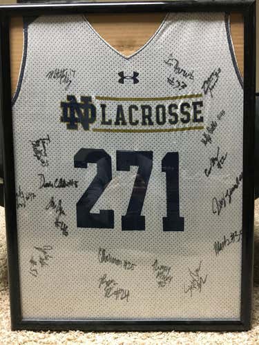 Notre Dame 2018 Team Signed Lacrosse Jersey (Unframed)