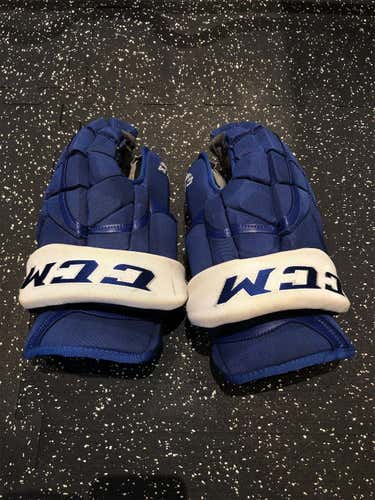 Leafs CCM HG11KX 14” Pro Stock Gloves