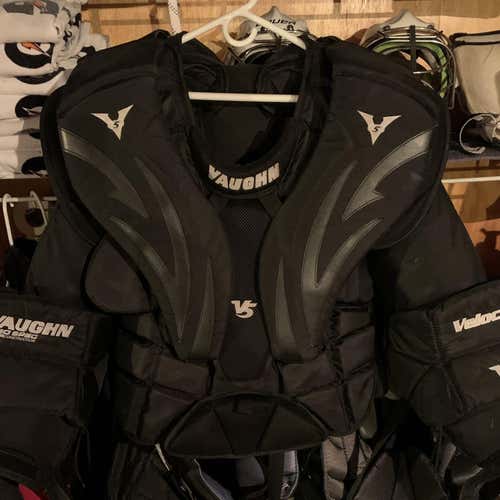 Senior Large Vaughn V5 Goalie Chest Protector