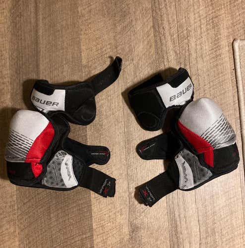 Junior Large Bauer Vapor X7.0  Elbow Pads