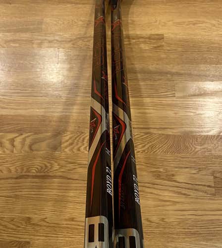 (2) Two Pack- Pro Stock Vapor ADV Hockey Stick- RH- 82 Flex -P92/P28 Curve