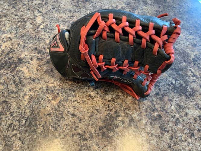 Louisville Slugger TPX Pro Flare